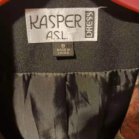 Womans Jacket - Picture 3 of 5